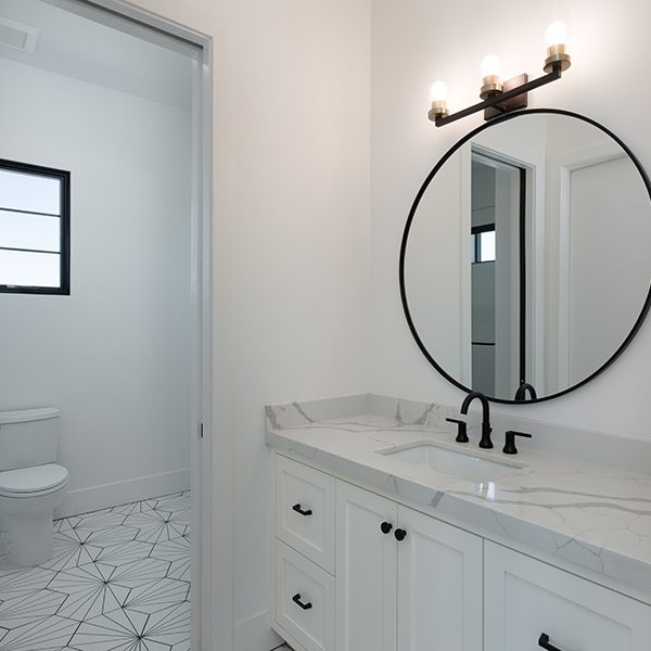 custom-transitional-white-guest-bathroom